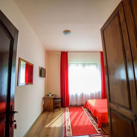 ArieşeniCasa Alina别墅 外观 照片