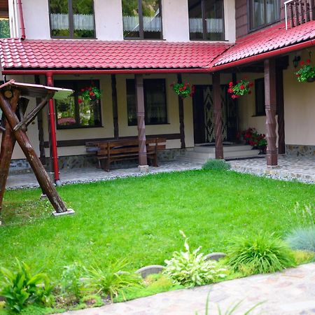 ArieşeniCasa Alina别墅 外观 照片